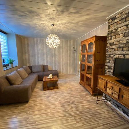 Ferienwohnung Am Kirchberg Hatzenport Dış mekan fotoğraf