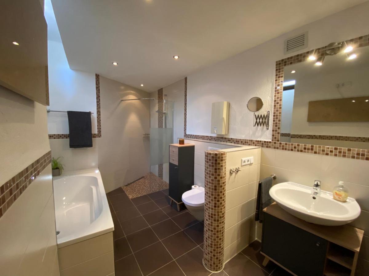 Ferienwohnung Am Kirchberg Hatzenport Dış mekan fotoğraf