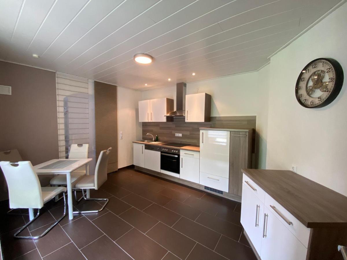 Ferienwohnung Am Kirchberg Hatzenport Dış mekan fotoğraf